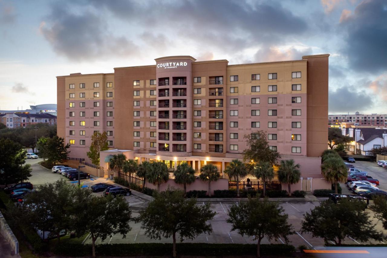 Courtyard By Marriott Houston Medical Center/Nrg Park Hotel Exterior photo