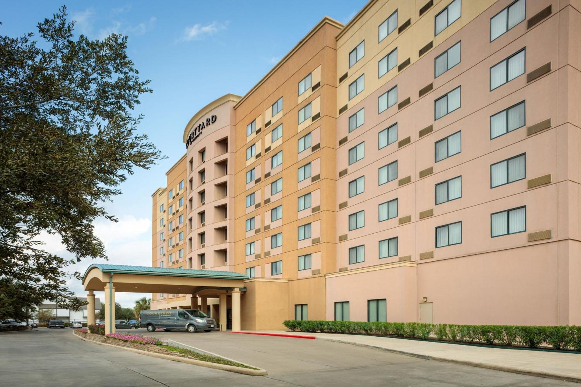 Courtyard By Marriott Houston Medical Center/Nrg Park Hotel Exterior photo